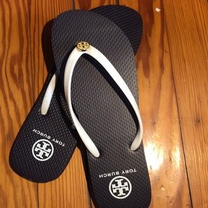 Tory Burch flip flops. Brand new.